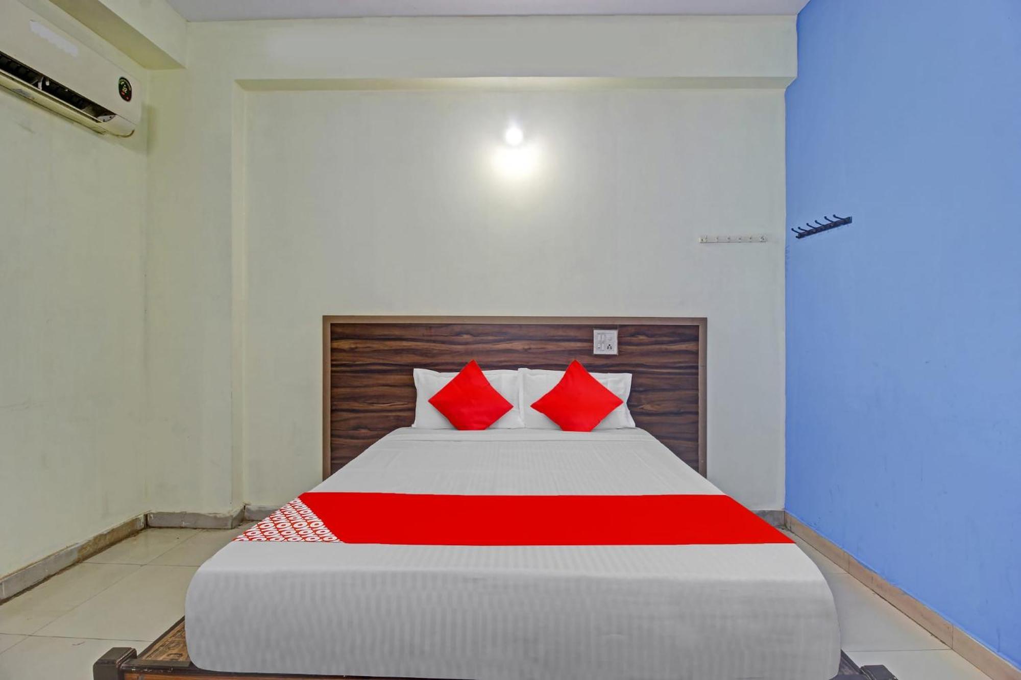 Hotel O Satya Inn Karimnagar エクステリア 写真